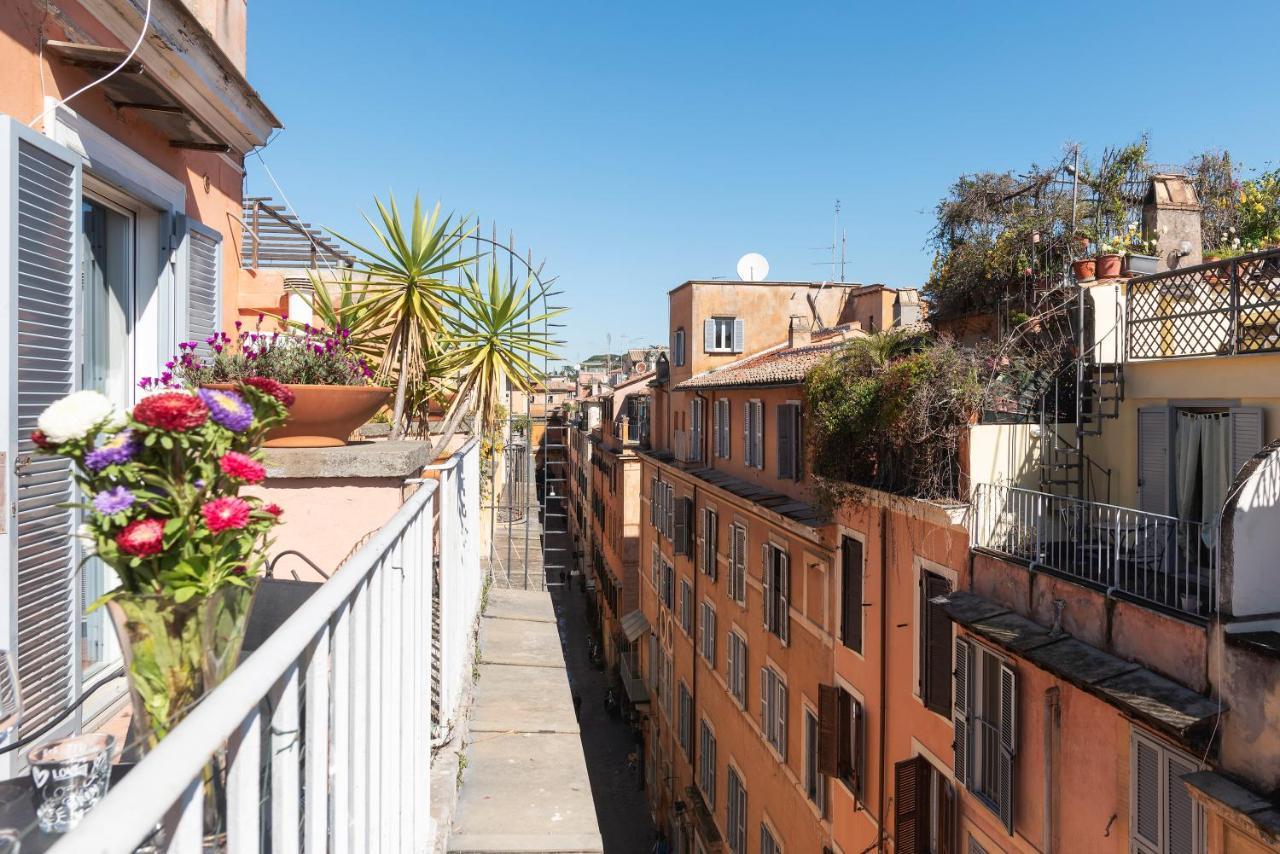 Spanish Steps Corner Ρώμη Εξωτερικό φωτογραφία